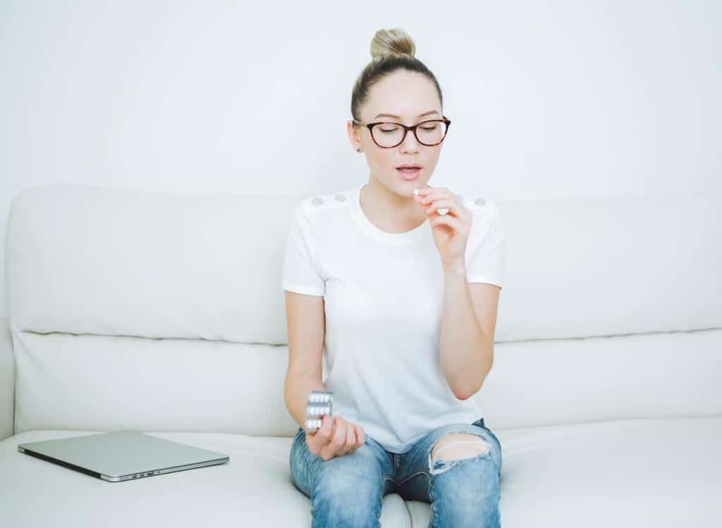 تست ESR آزمایش خون؛ نتایج نرمال و علت نتایج غیر نرمال تست ESR آزمایش خون